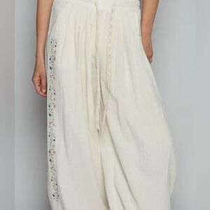 POL Floral Embroidered Gauze Balloon Pants